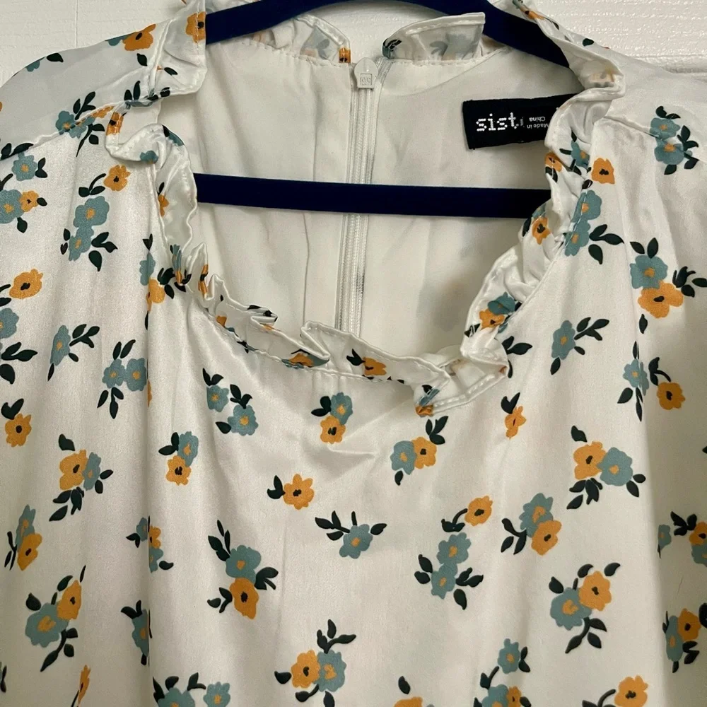 NWT Sister Jane Wild Flower Tiered Maxi Dress in Ivory/Yellow/Blue - Picture 3 of 6